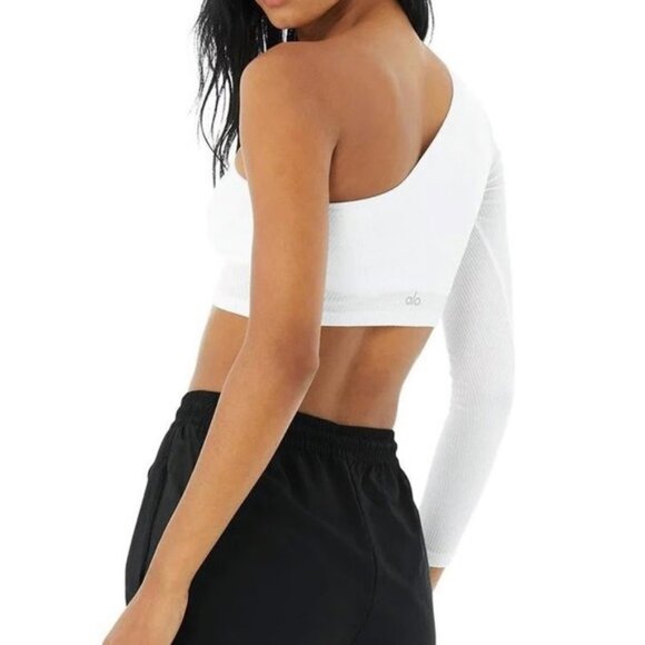 ALO Yoga Other - 🆕ALO Yoga Ribbed Wave White Long Sleeve Top